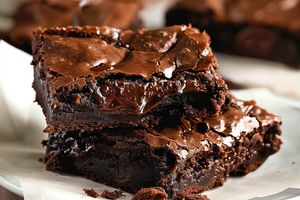 Fudgy Gluten-Free Brownies (One Bowl, 10 Mins Prep)