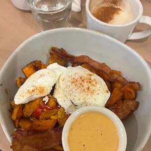 Brim Cafe & Coffee