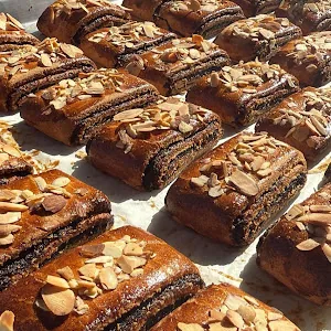 Dikla Delicious