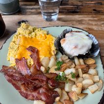 Egg Harbor Cafe