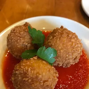 Esters Enoteca