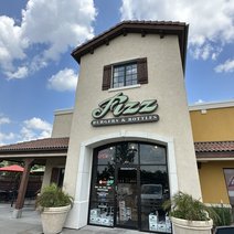 Fizz Burgers & Bottles